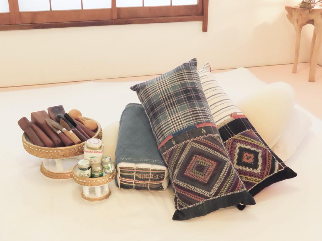 オイルマッサージ